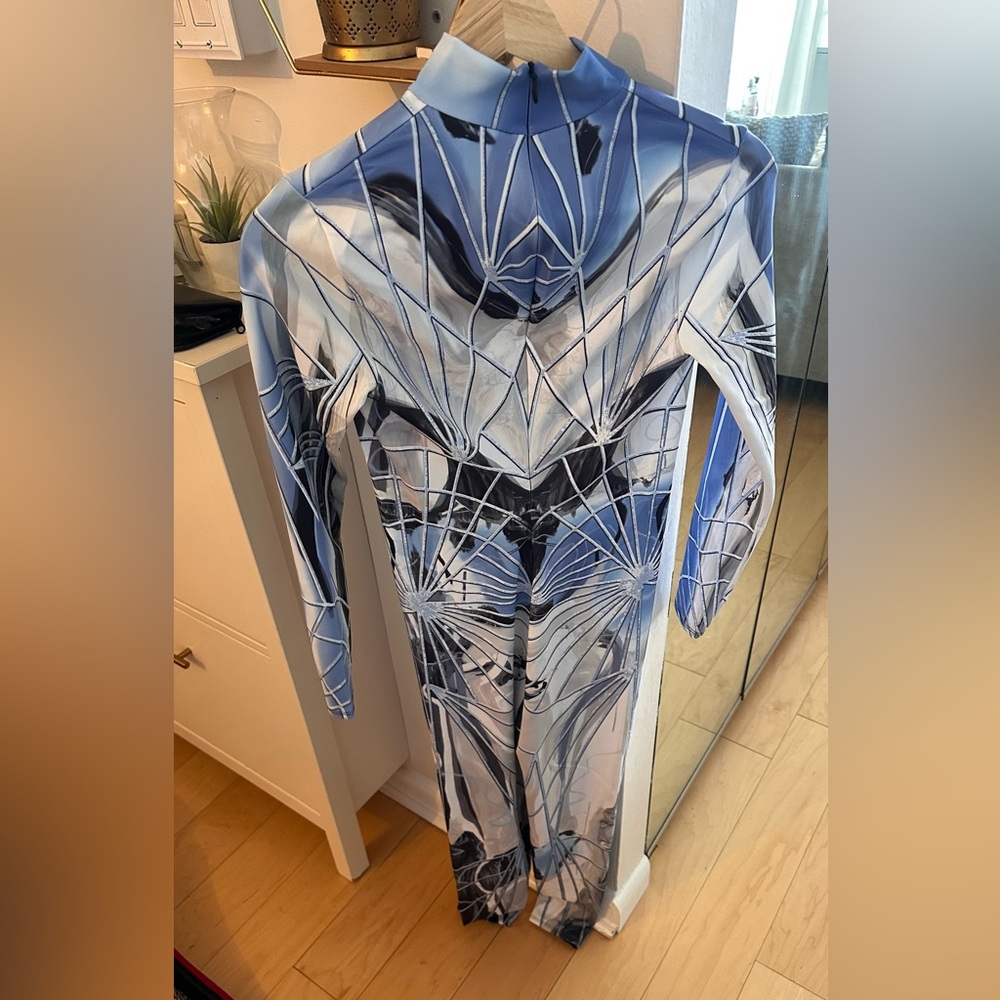 Geometric Blue and Gray Jumpsuit - Picture 4 of 4